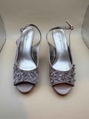 Karen Scott Blush Floral Embellished Slingback Heels